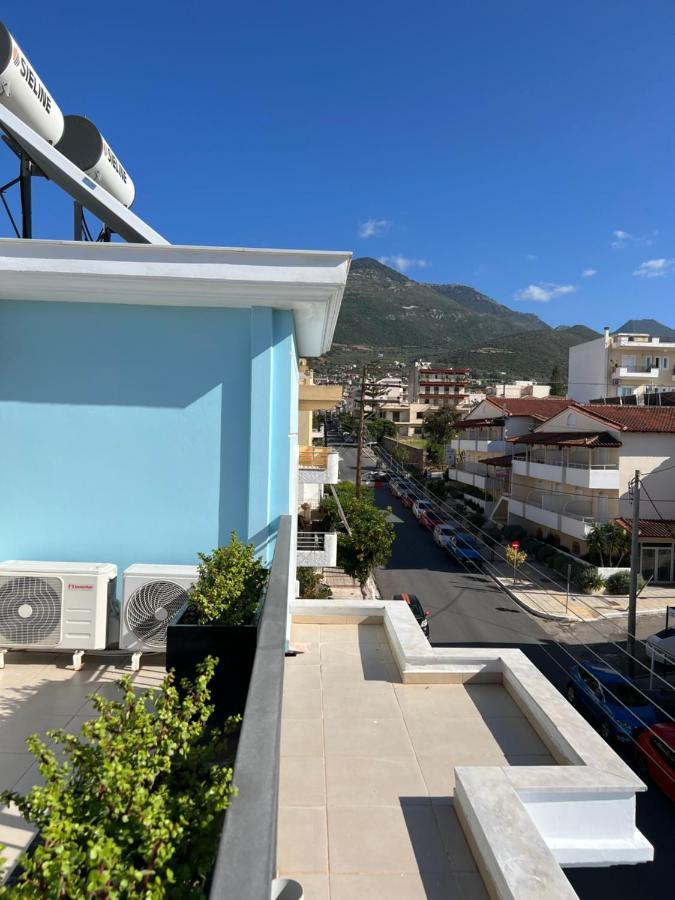 Magical Seaside Town Boutique Apts 2 Kyparissia Exterior photo