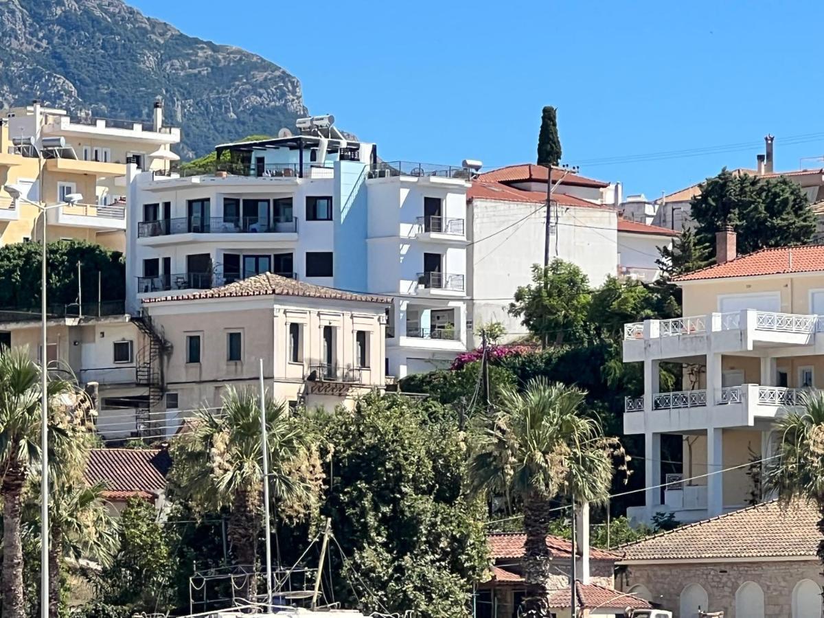Magical Seaside Town Boutique Apts 2 Kyparissia Exterior photo